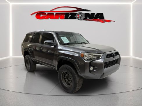 Used 2017 Toyota 4Runner SR5 Premium image 1