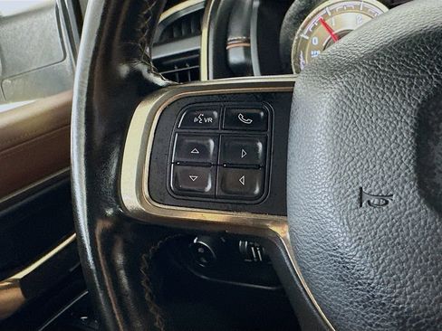 Used 2022 RAM 2500 Limited AWD/4WD image 25