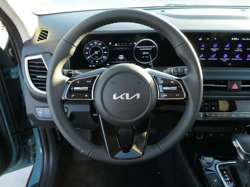 New 2026 Kia Seltos EX image 16