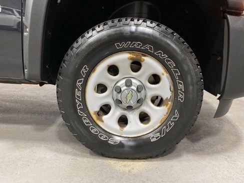 Used 2012 Chevrolet Silverado 1500 W/T AWD/4WD image 25
