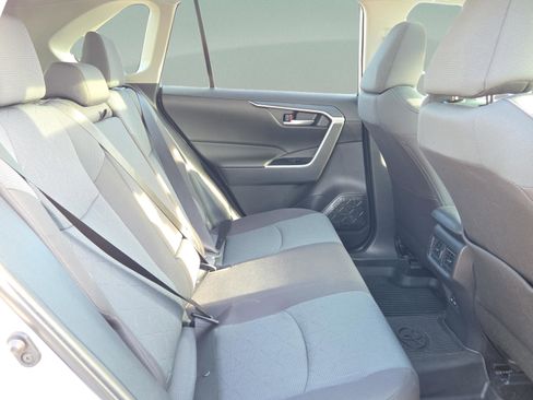 Certified 2025 Toyota RAV4 XLE w/ Convenience Package image 19