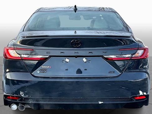 New 2026 Toyota Camry SE image 4