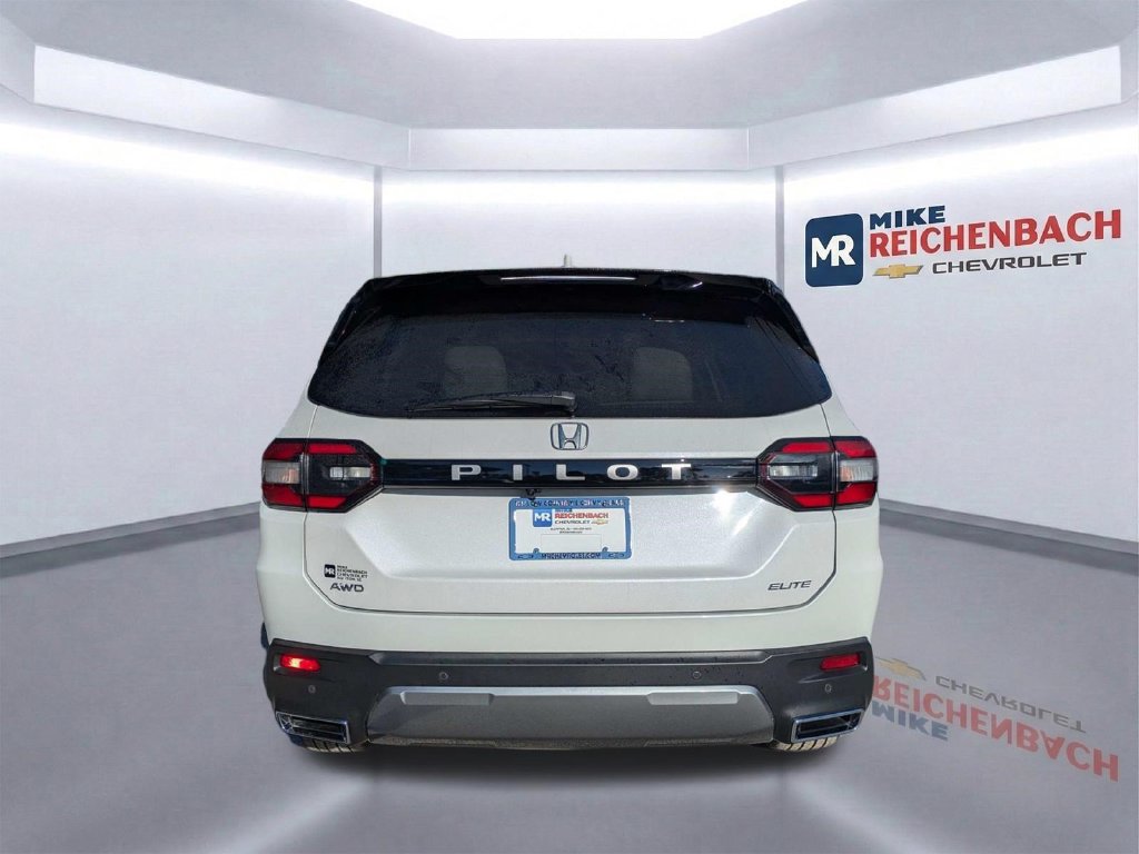 Used 2026 Honda Pilot Elite image 5