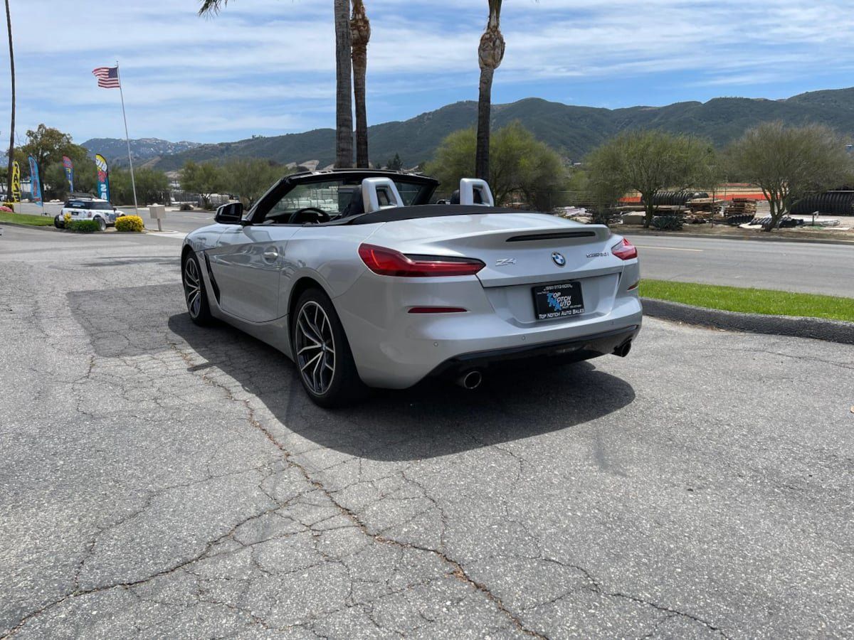 Used 2022 BMW Z4 sDrive30i w/ Driving Assistance Package RWD image 7