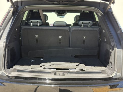 Certified 2025 Cadillac Escalade IQ Luxury 2 w/ LPO, Premium Carpet Package AWD/4WD image 9
