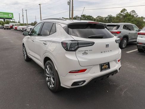 New 2026 Buick Encore GX Avenir w/ Avenir Technology Package FWD image 7