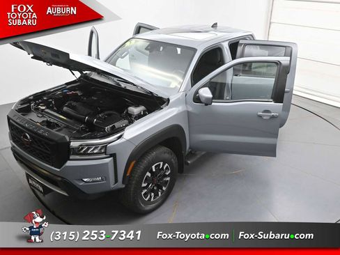 Used 2023 Nissan Frontier PRO-4X AWD/4WD image 42