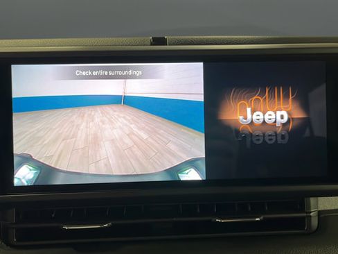 New 2026 Jeep Gladiator Sport AWD/4WD image 13