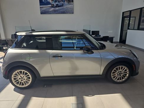 Used 2025 MINI Cooper S FWD image 7