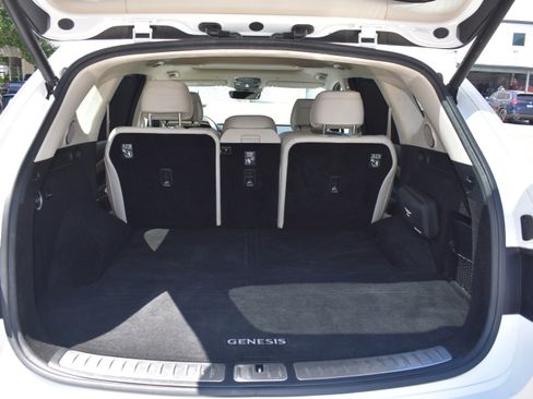 Used 2023 Genesis GV80 3.5T w/ Prestige Package image 35