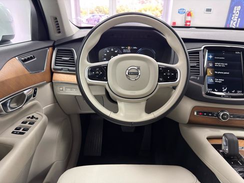 Used 2022 Volvo XC90 T8 Inscription Expression AWD/4WD image 27