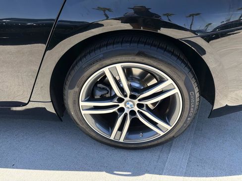Used 2023 BMW 530i w/ Convenience Package RWD image 6