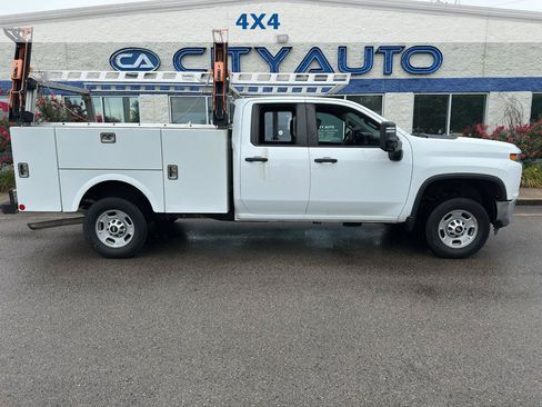 Used 2021 Chevrolet Silverado 2500 W/T w/ WT Fleet Convenience Package AWD/4WD image 3