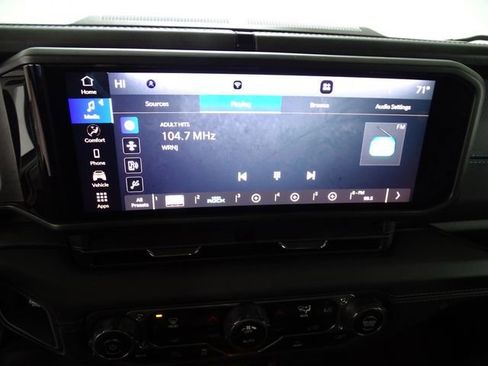 Certified 2025 Jeep Wrangler Unlimited Rubicon 4xe image 12