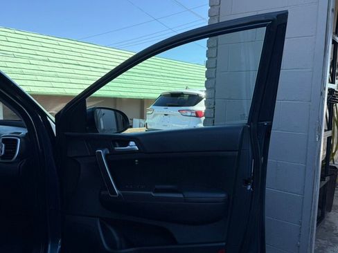 Used 2018 Kia Sportage LX image 44