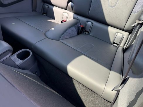 New 2026 MINI Cooper 2-Door Hardtop FWD image 19