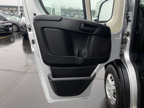 Used 2022 RAM ProMaster 2500 image 11