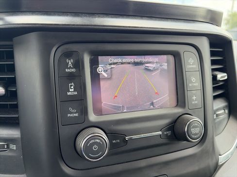 Used 2020 RAM 1500 Big Horn AWD/4WD image 15