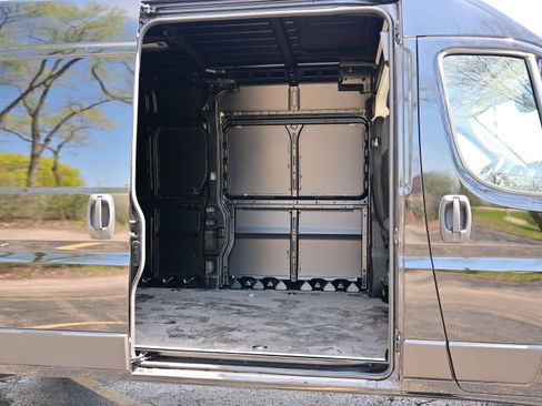 New 2025 RAM ProMaster 3500 w/ Cold Weather Group image 11