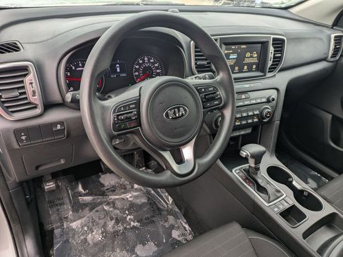 Used 2019 Kia Sportage LX w/ LX Popular Package image 10