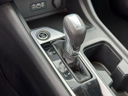 Used 2022 Nissan Sentra SV w/ All-Weather Package image 31