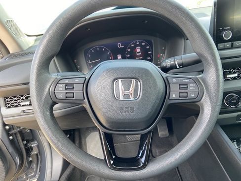 Used 2024 Honda Accord EX image 35