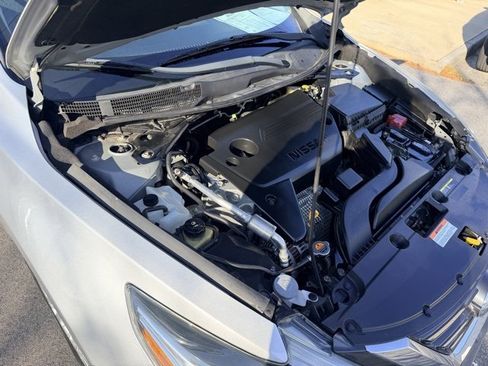 Used 2017 Nissan Altima 2.5 S w/ Power Driver Seat Package image 10