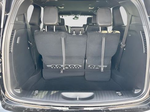 New 2026 Chrysler Pacifica Select w/ S Appearance Package image 9