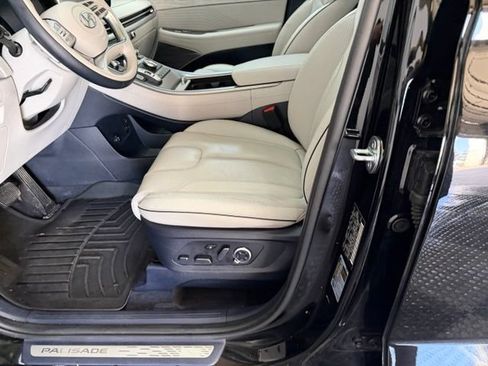 Used 2023 Hyundai Palisade Calligraphy w/ Cargo Package AWD/4WD image 19