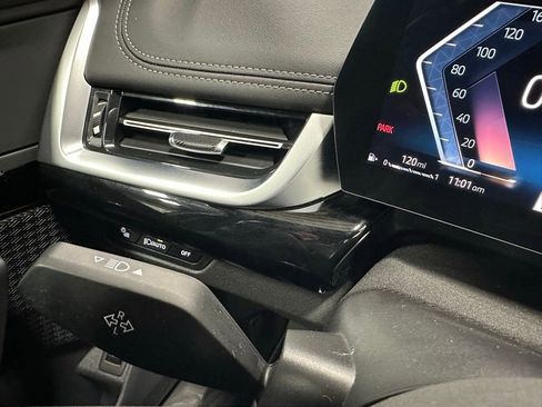 Used 2025 BMW X1 xDrive28i image 21