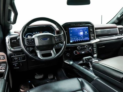 Used 2022 Ford F150 Lariat image 5