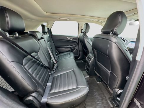 Used 2019 Ford Edge SEL w/ Equipment Group 201A AWD/4WD image 19