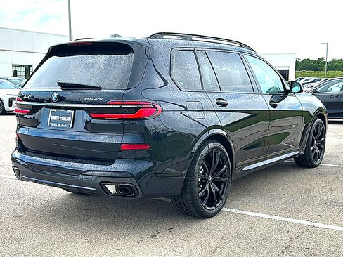 New 2027 BMW X7 xDrive40i w/ M Sport Package AWD/4WD image 8
