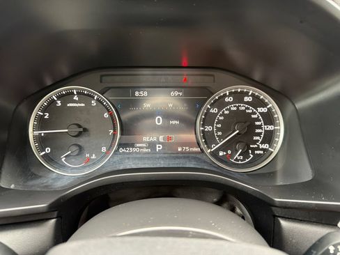 Used 2024 Mitsubishi Outlander SE FWD image 20