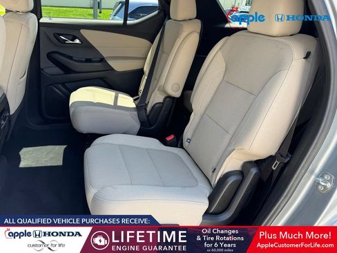 Used 2023 Chevrolet Traverse LT w/ LPO, Cargo Package AWD/4WD image 19