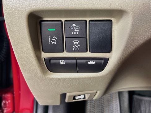 Used 2018 Acura TLX w/ Technology Package FWD image 10