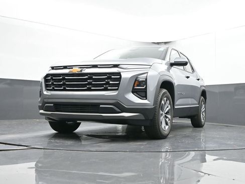 New 2026 Chevrolet Equinox LT w/ LPO, Floor Liner Package image 43