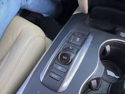 Used 2016 Acura MDX FWD w/ Advance & Entertainment image 22
