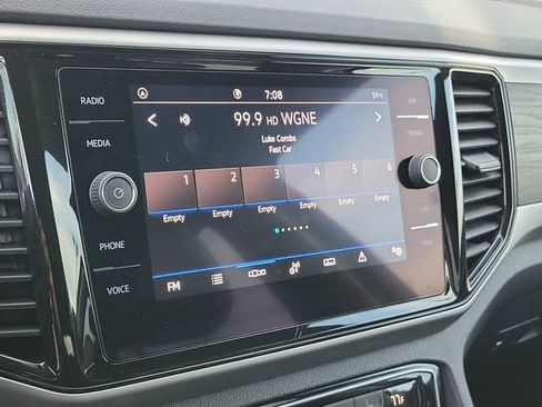 Used 2022 Volkswagen Atlas SE image 32