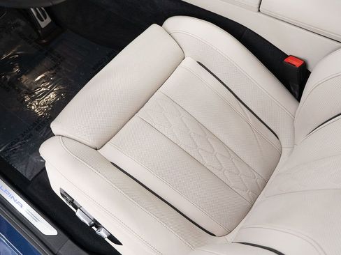 Used 2025 BMW ALPINA XB7 AWD/4WD image 19