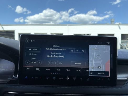 Certified 2023 Lincoln Corsair AWD w/ Equipment Group 101A image 23
