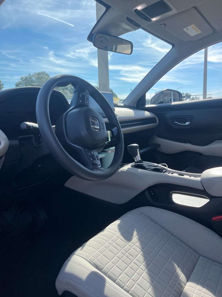 Used 2024 Honda HR-V LX image 5
