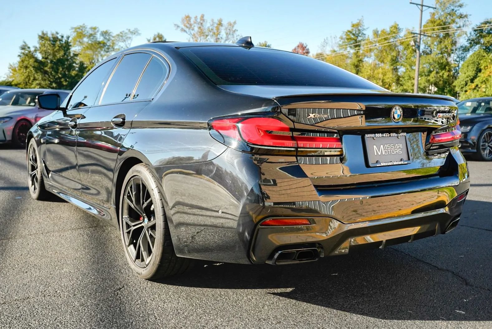 Used 2023 BMW M550i xDrive w/ Executive Package AWD/4WD image 7