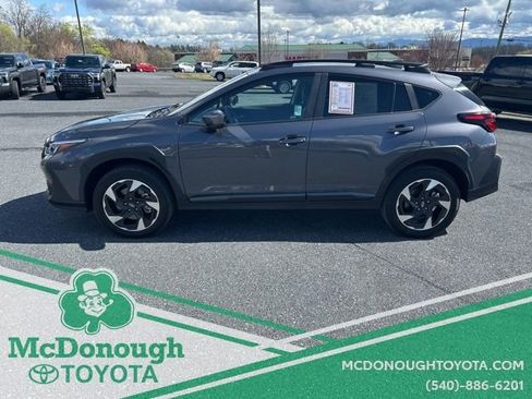 Used 2024 Subaru Crosstrek 2.5i Limited w/ Crosstrek Mirror Package image 4