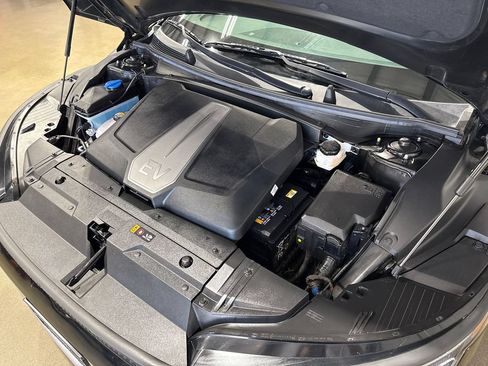 Used 2024 Kia EV6 Light AWD/4WD image 77