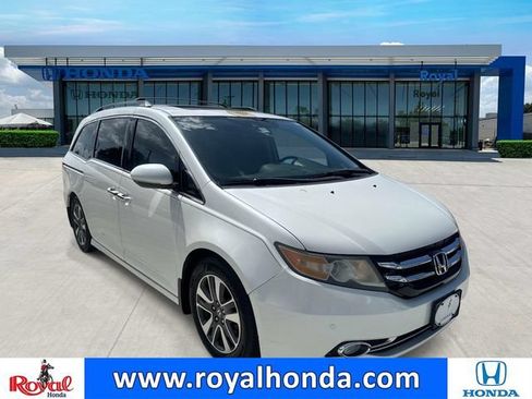 Used 2014 Honda Odyssey Touring image 1