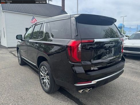 New 2026 GMC Yukon Denali w/ Denali Reserve Package AWD/4WD image 3