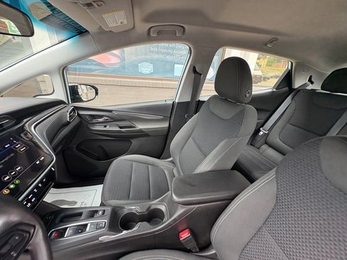 Used 2023 Chevrolet Bolt LT FWD image 13