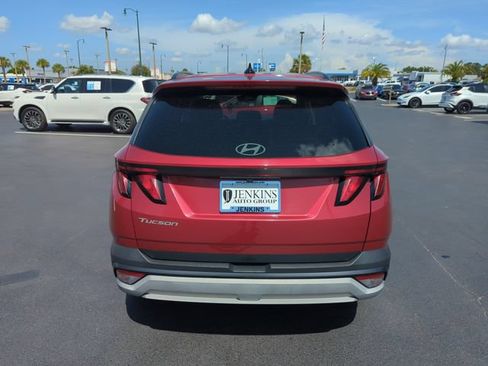 Used 2025 Hyundai Tucson SEL FWD image 7