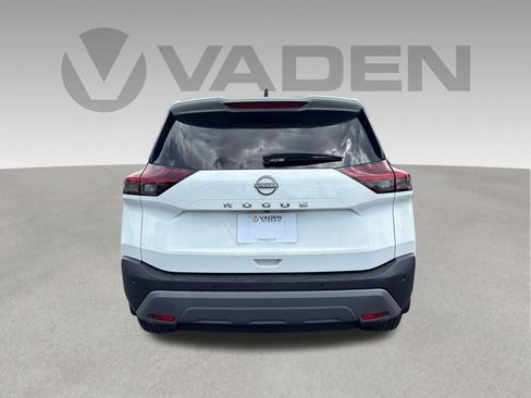 Used 2023 Nissan Rogue S FWD image 21
